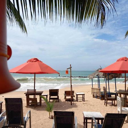 Blue Horizon Beach Hotel Tangalle Kültér fotó