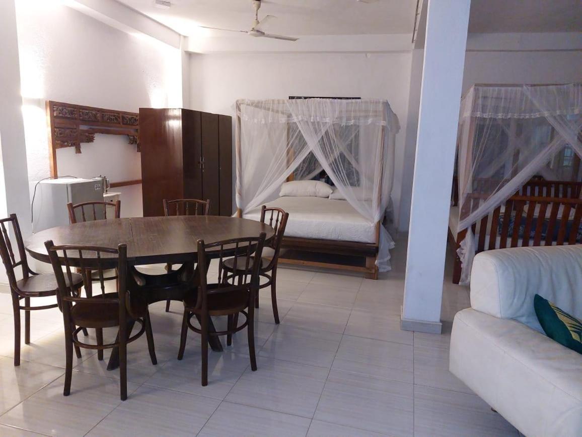Blue Horizon Beach Hotel Tangalle Kültér fotó