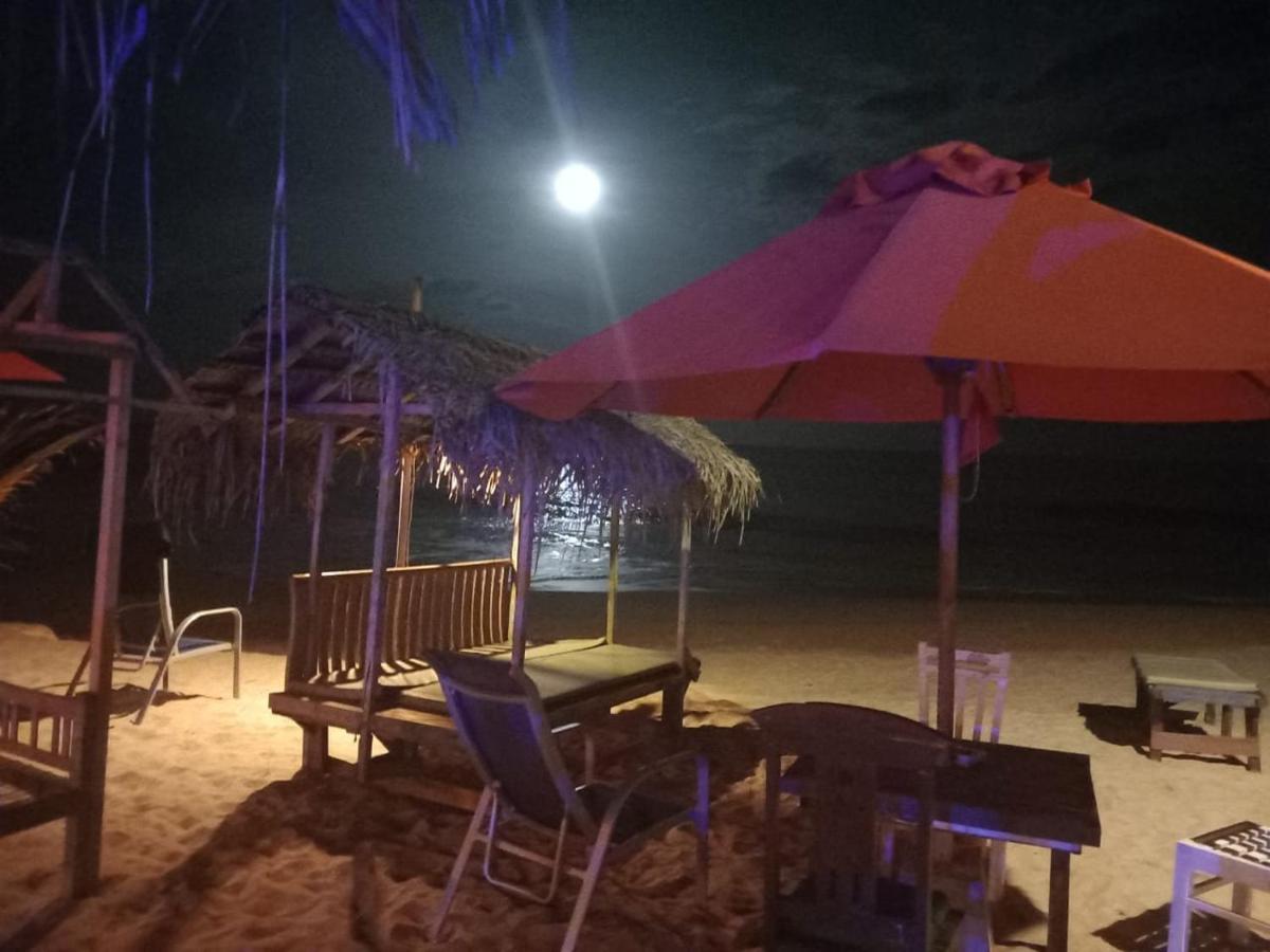 Blue Horizon Beach Hotel Tangalle Kültér fotó