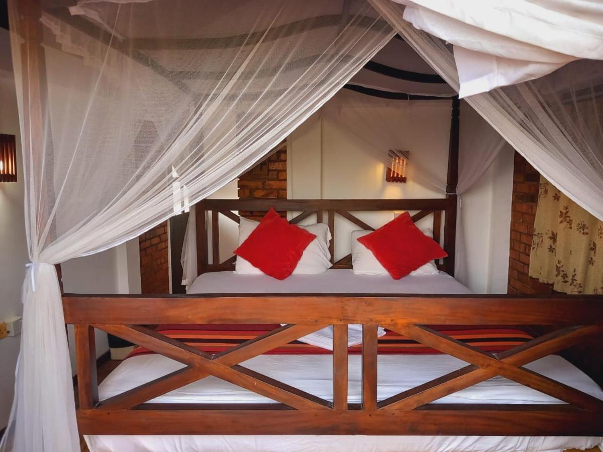 Blue Horizon Beach Hotel Tangalle Kültér fotó